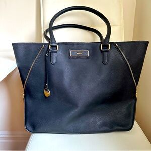 Bag DKNY, Large, black perfect condition